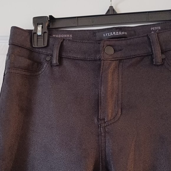 EUC Liverpool Black Faux Leather Pebble Print Madonna Leggings Size 8P - Picture 6 of 10